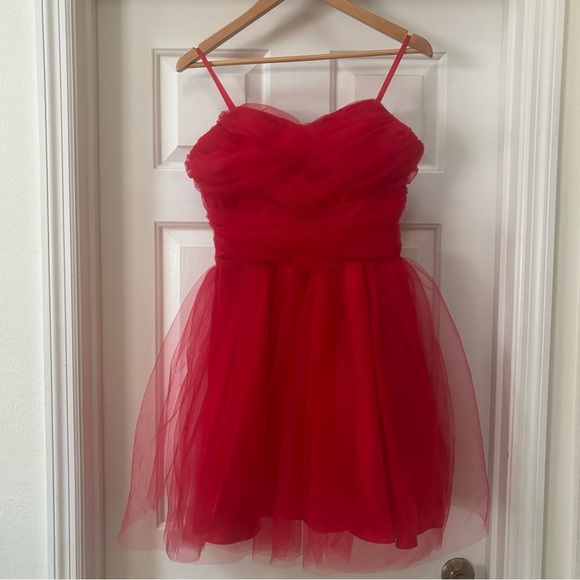 Masquerade Dresses & Skirts - Masquerade Red Tulle Strapless Sweetheart Mini Party Dress Women’s Size 7/8